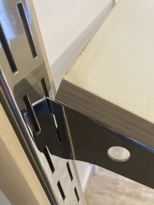 Търговско оборудване за магазин