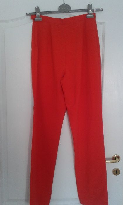 Sacou + pantalon lung de culoare rosie