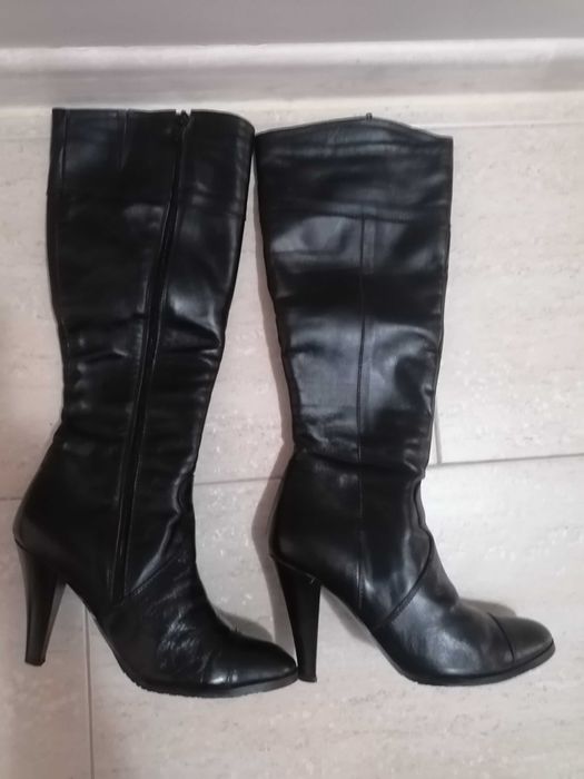 Cizme negre de dama