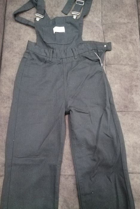 Чёрный брючный комбинезон