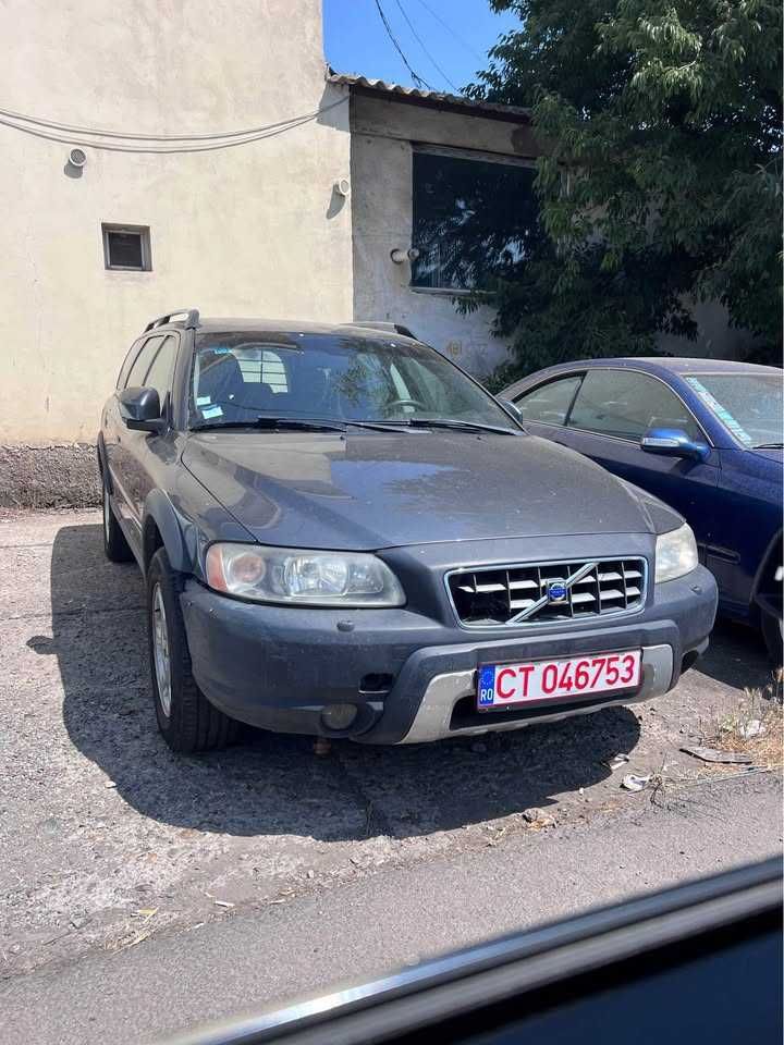 Volvo XC70 - Defect - pt reparat/dezmembrat