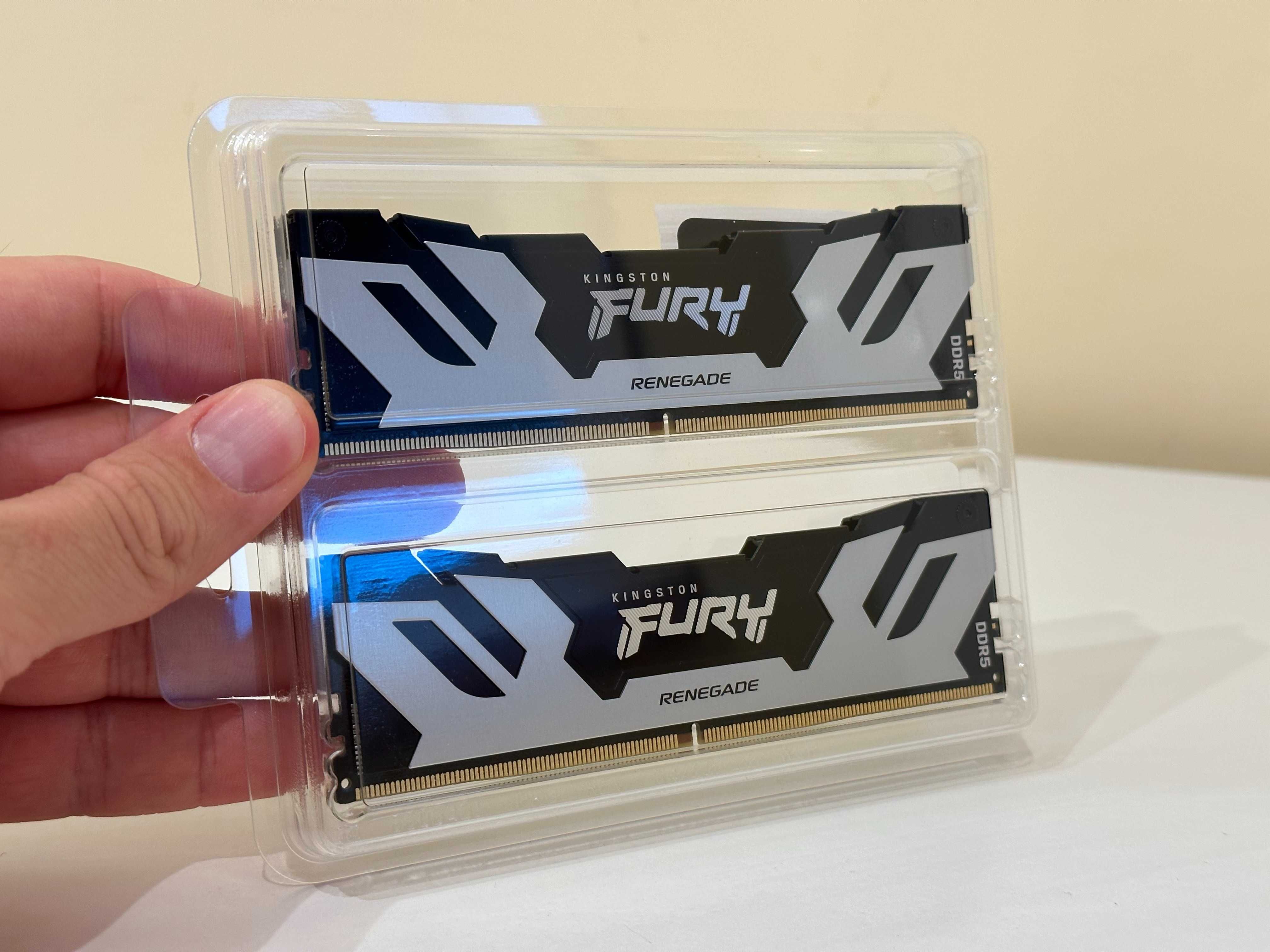 KINGSTON Fury Renegade 64GB (2x32GB) 6000MT/s DDR5 CL32 - Noi