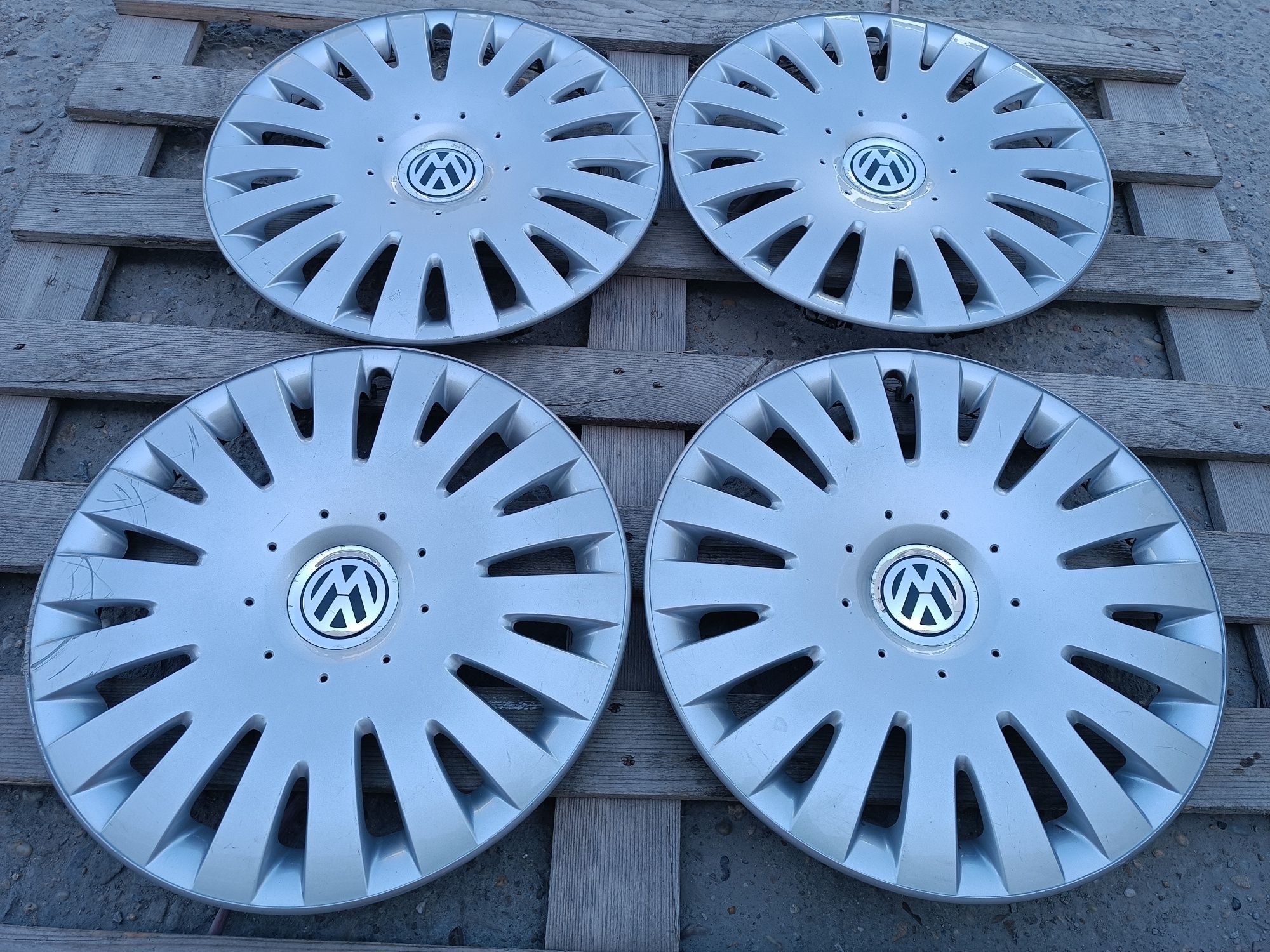 Оригинални тасове VW 16 цола