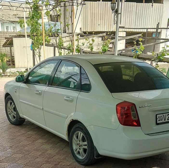 . Лассети 2011 холати зор