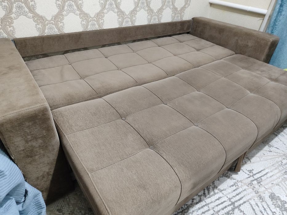 Продам диван в хорошем состоянии