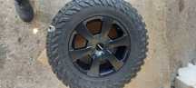 гума YOKOHAMA GEOLANDAR M/T 265 70 R17 джанта DELTA 17" BORBET 17"