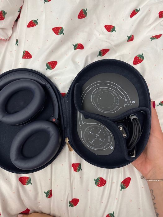 Стерео слушалки SONY WH1000XM4B