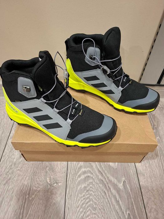 Зимни обувки ADIDAS GORE-TEX