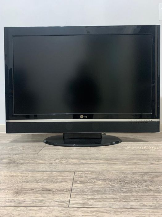 Продается ЖК телевизор LG