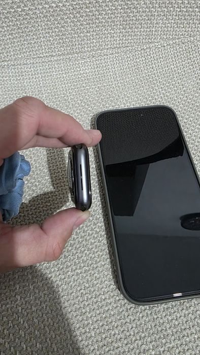 Apple watch 4 44 mm vine cu cutia originala si accesorii