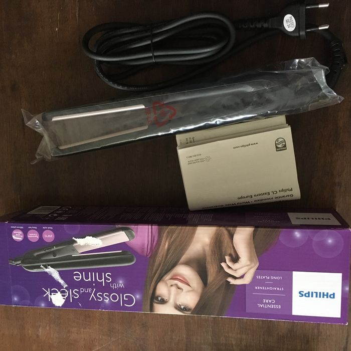 Placa de indreptat parul Philips Essential Care HP8321/00, Placi ceram