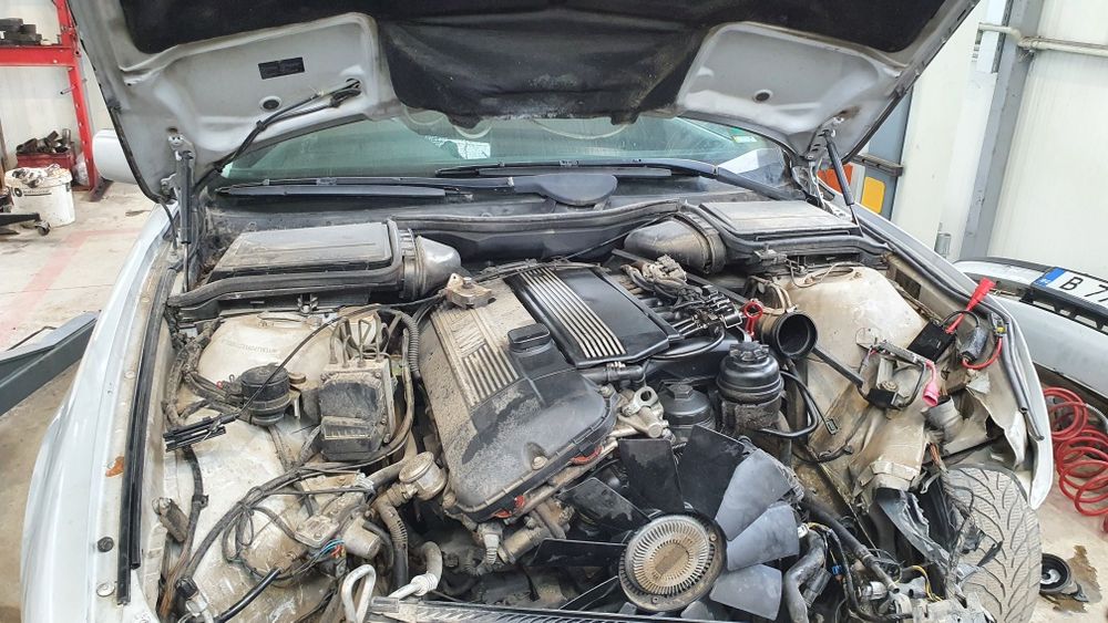 BMW E39,  523, БМВ Е39, климатик работещ,  АГУ, 2000г