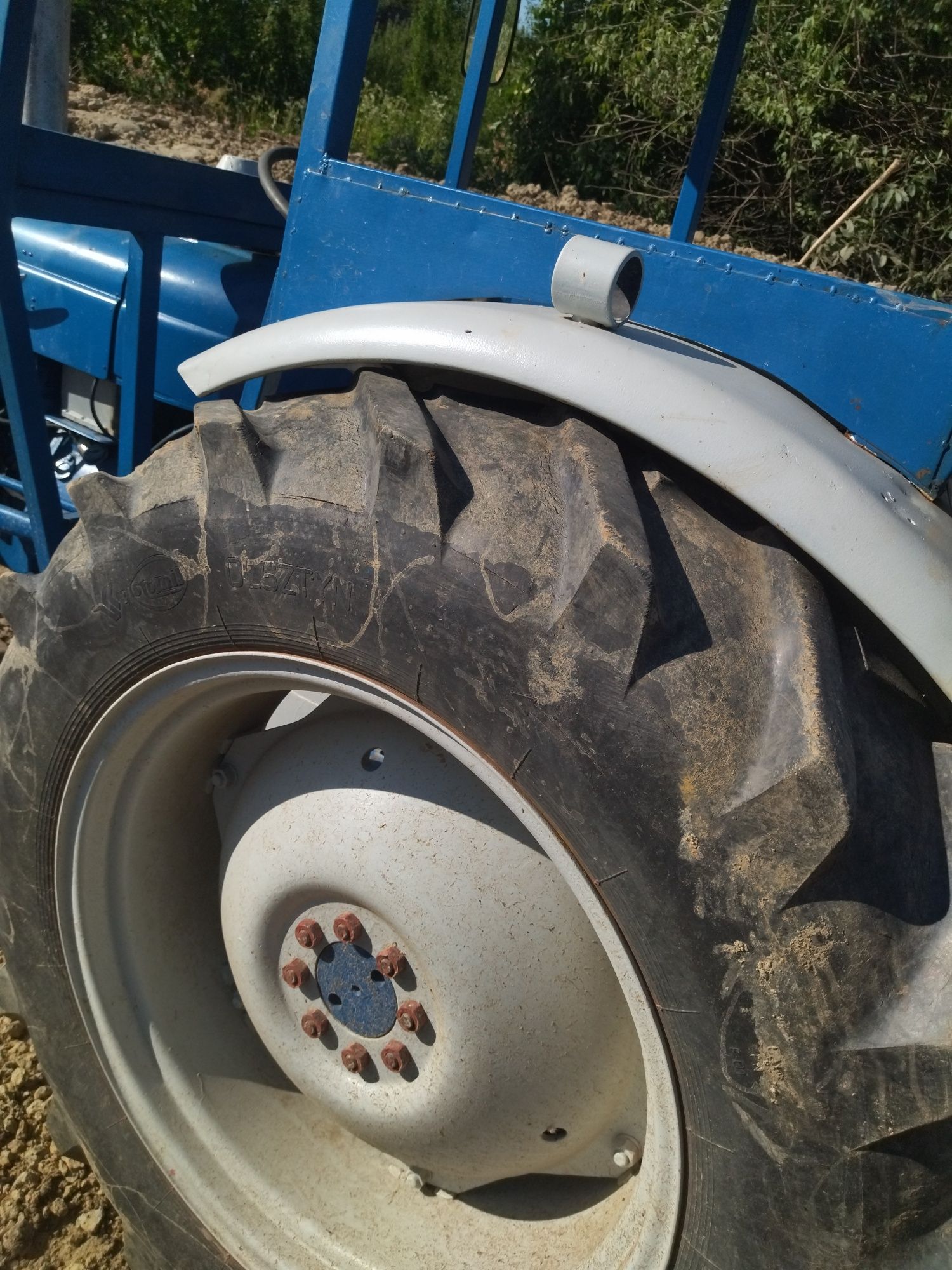Vând tractor Ford 50 cp