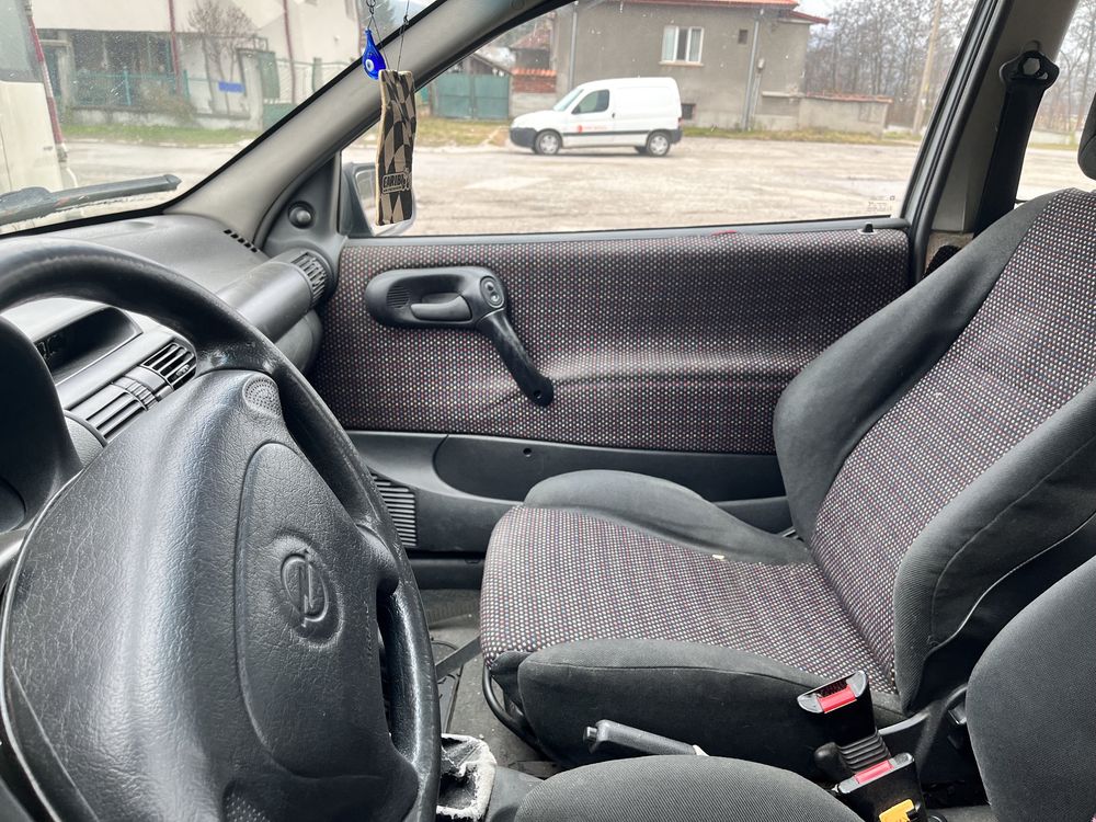 Opel Corsa B 1.4 16v 90hp, Опел Корса Б само на части x14xe ecotec