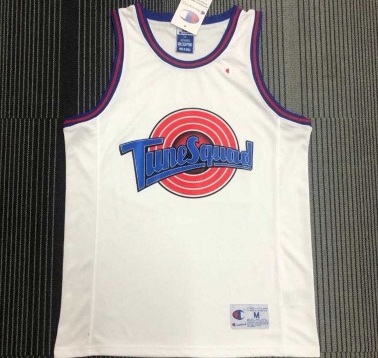 Maiouri de baschet Tune Squad