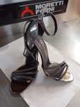 Sandale, pantofi eleganți
