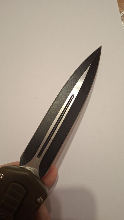 Briceag / cuțit automat