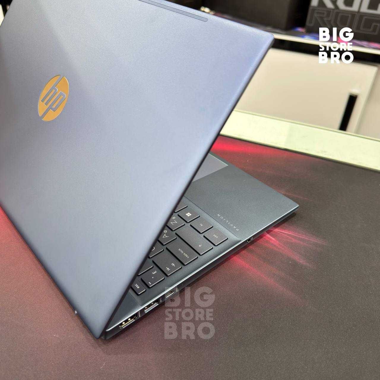 Noutbuk HP Pavilion AMD Ryzen 7 7730U/AMD Radeon Graphics