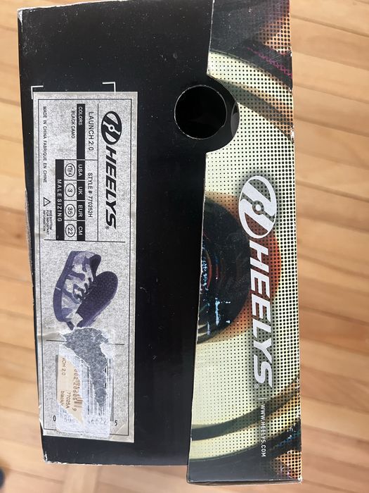 Pantofi sport cu roti pentru copii, marca Heelys, marime 35