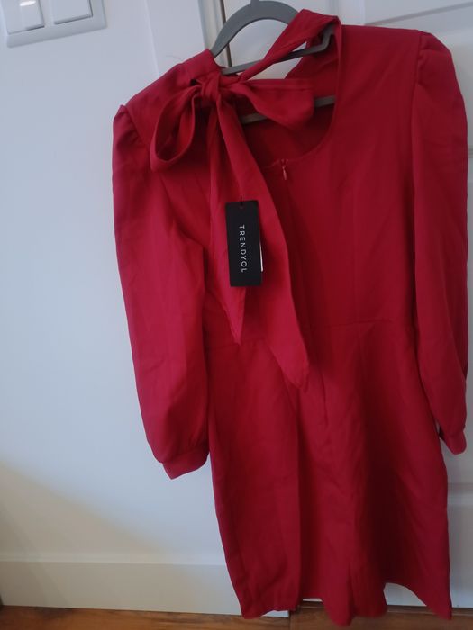 Страхотен лот от две рокли .Нови с етикети .50лв