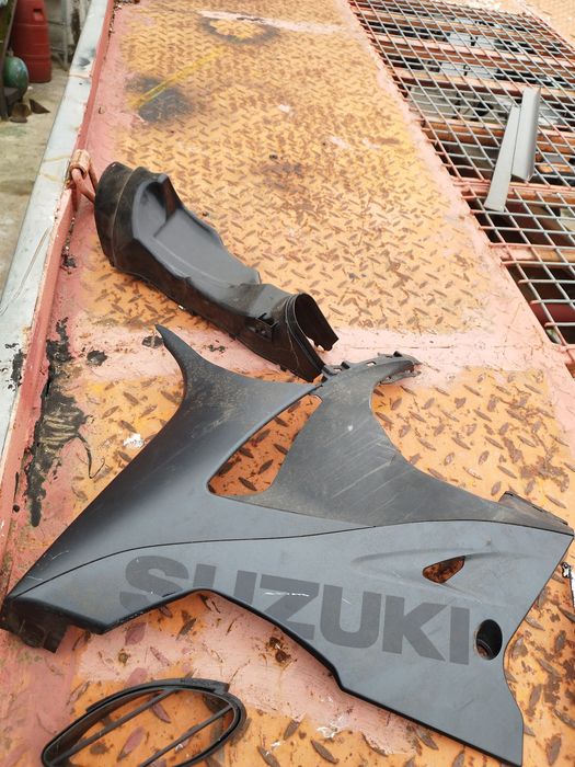 Спойлери за Сузуки к9 л5 Suzuki gsxr K9 l5