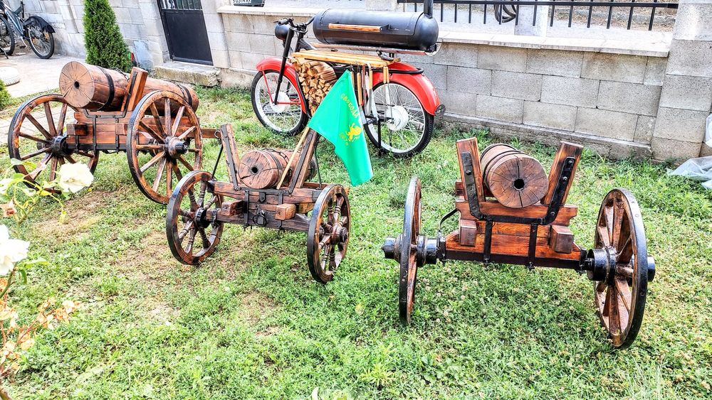 Черешово топче оръдие декорация