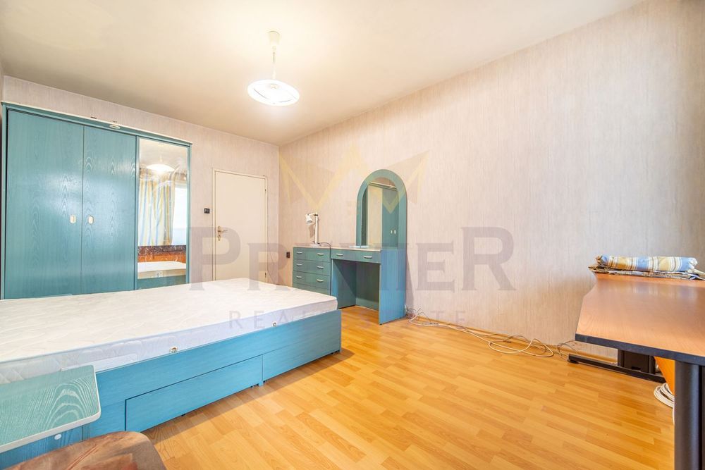 Продава се Четиристаен апартамент в Варна, Лятно кино Тракия - 110 кв.м за 1955 €/кв.м - Снимка #6