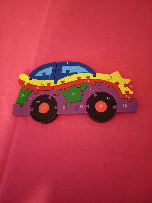 Всичко по 10 лв само през декември Детски самолет коли, пъзели и попит