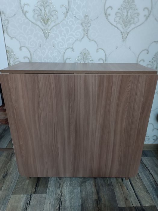 Продам стол тумба в отличном состоянии.