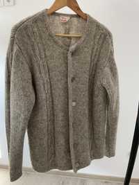 Cardigan / jacheta lana M L, nasturi metalici vechi