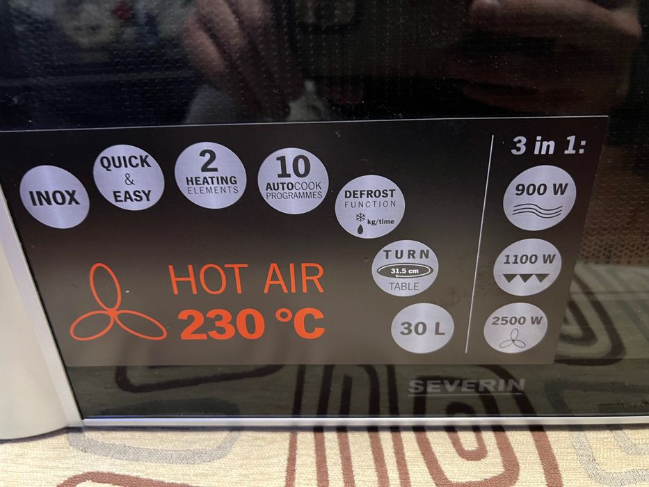 Cuptor cu microunde nou