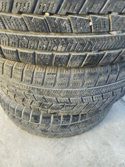 Резина зимняя на 13