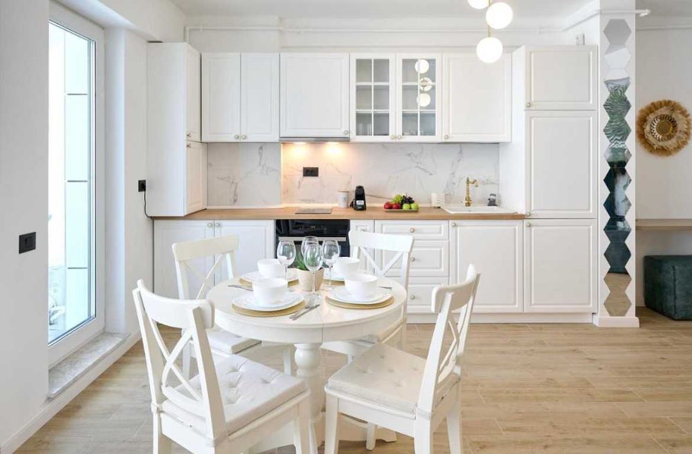 Studio de lux cu vedere la mare + loc de parcare  – Alezzi Infinity