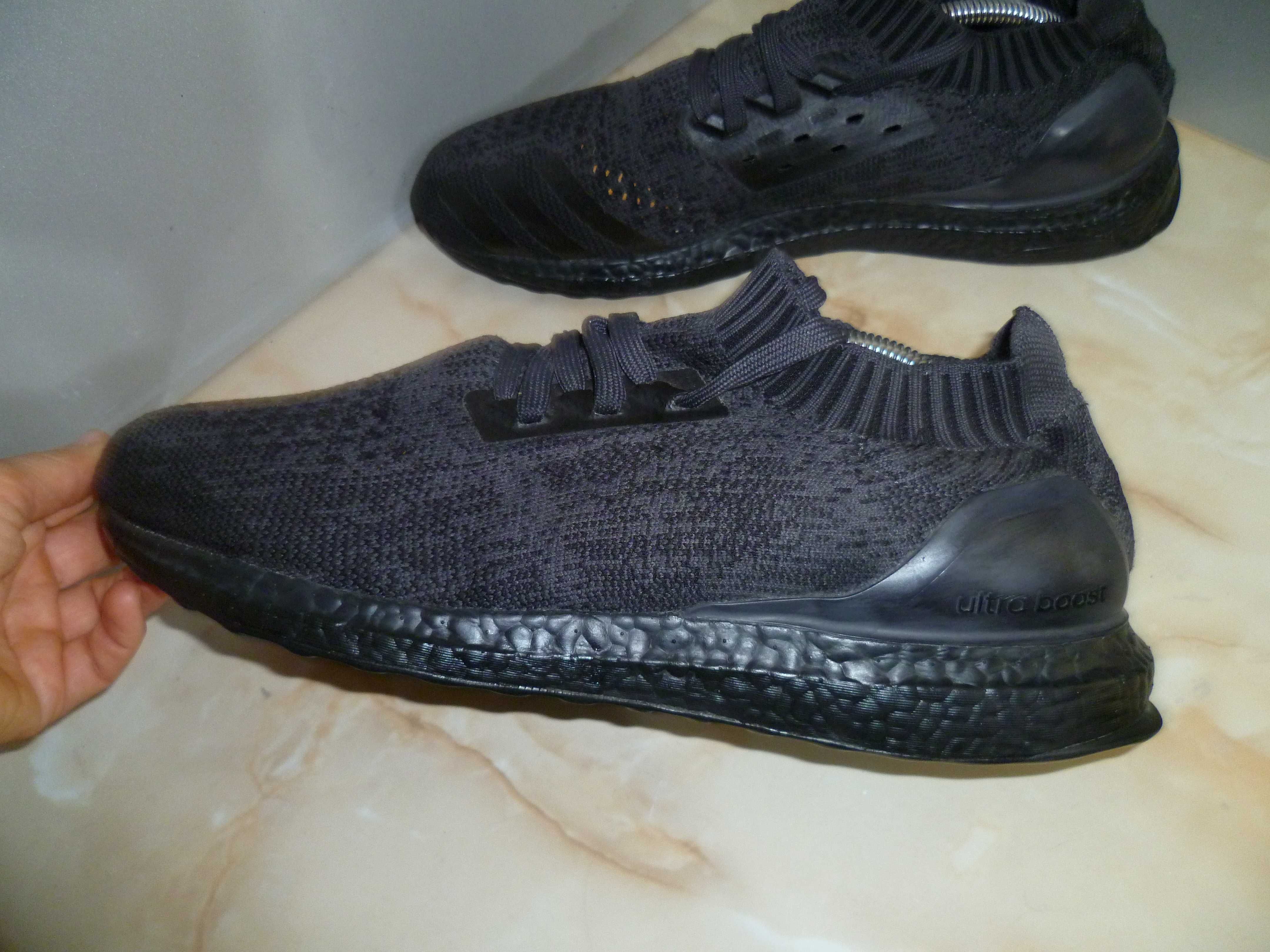ADIDAS boost маратонки №45