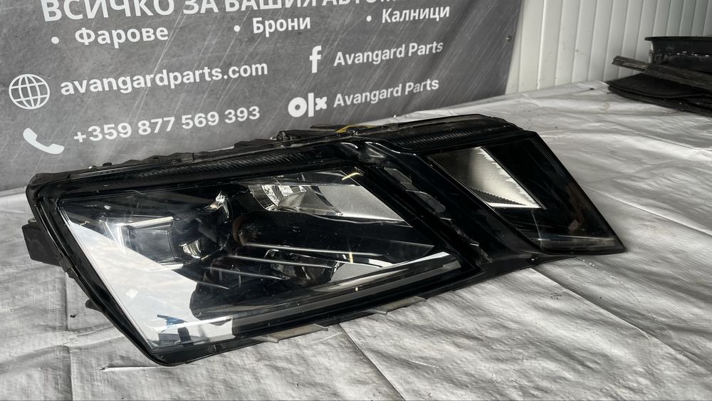 Ляв и 2 броя десен фар Skoda Octavia 3 2018-