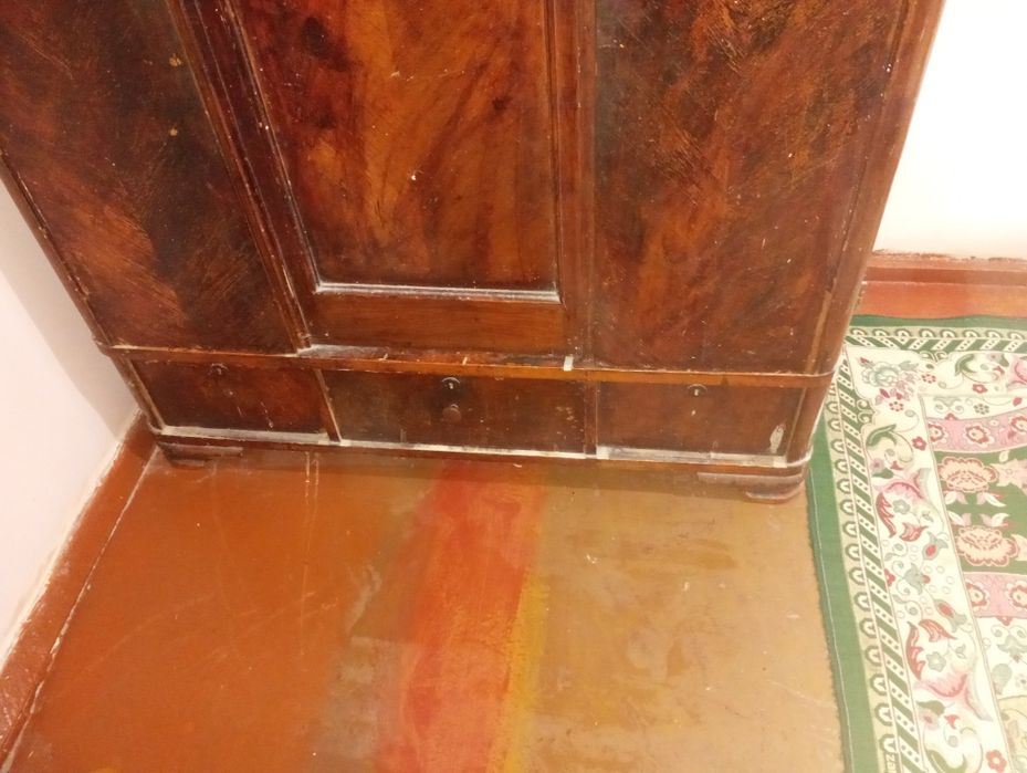 Бурынгы Шкаф сатылады