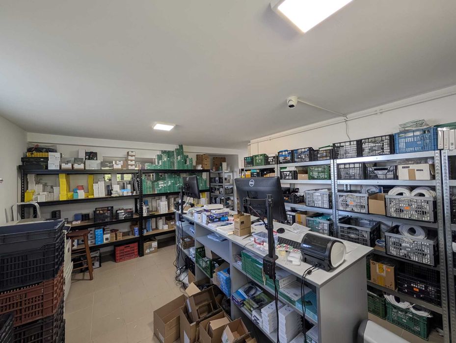 Ideal pt afacere! Apartament 63mp, 2 camere, zona Teilor