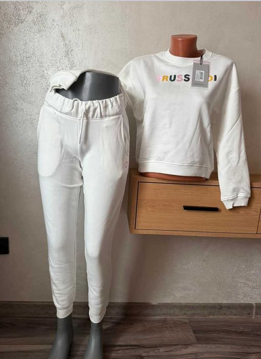 Оригинален дамски екип Trussardi