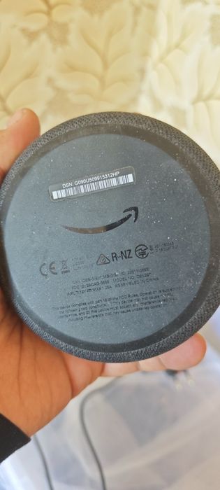Amazon Alexa умная колонка