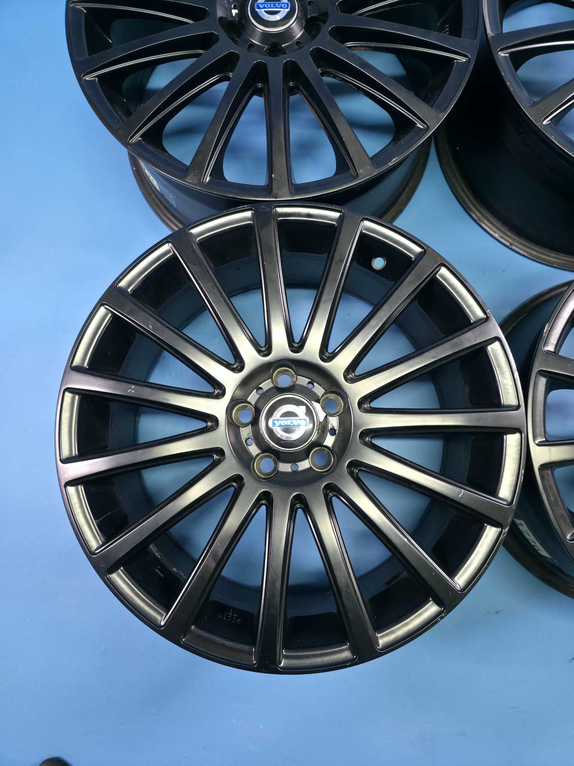 Jante Aliaj 5x108 18'' Volvo XC40 XC60 XC90 V60 V90 S90 8J ET 45