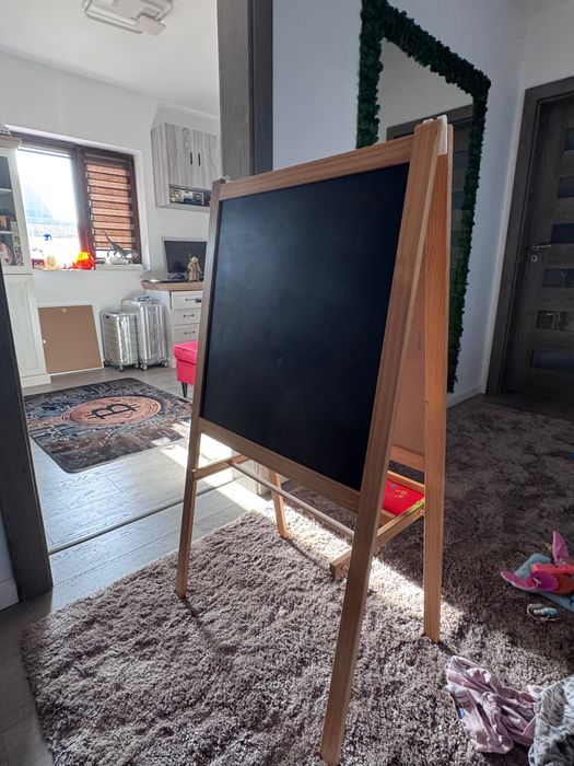 SALET de desenat  pentru copii