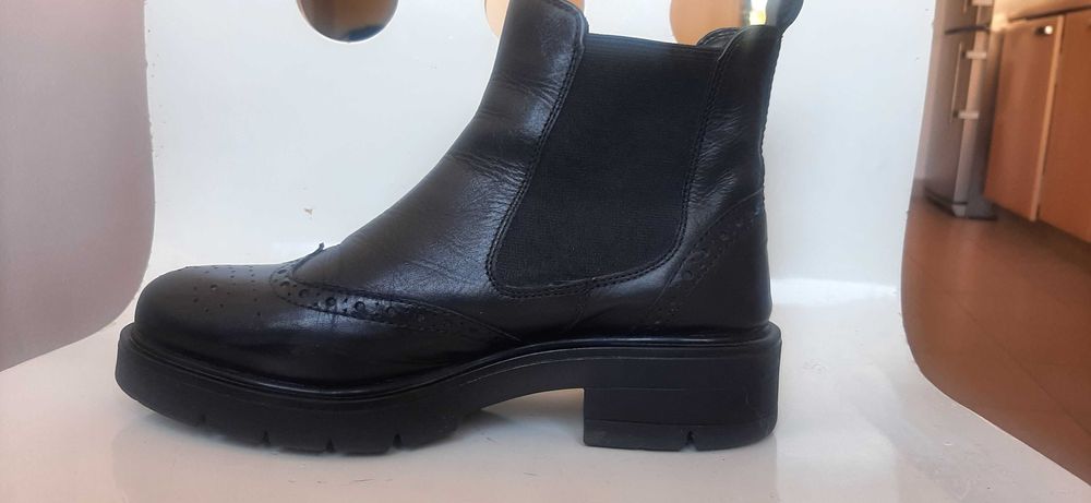 Кожени дамски боти