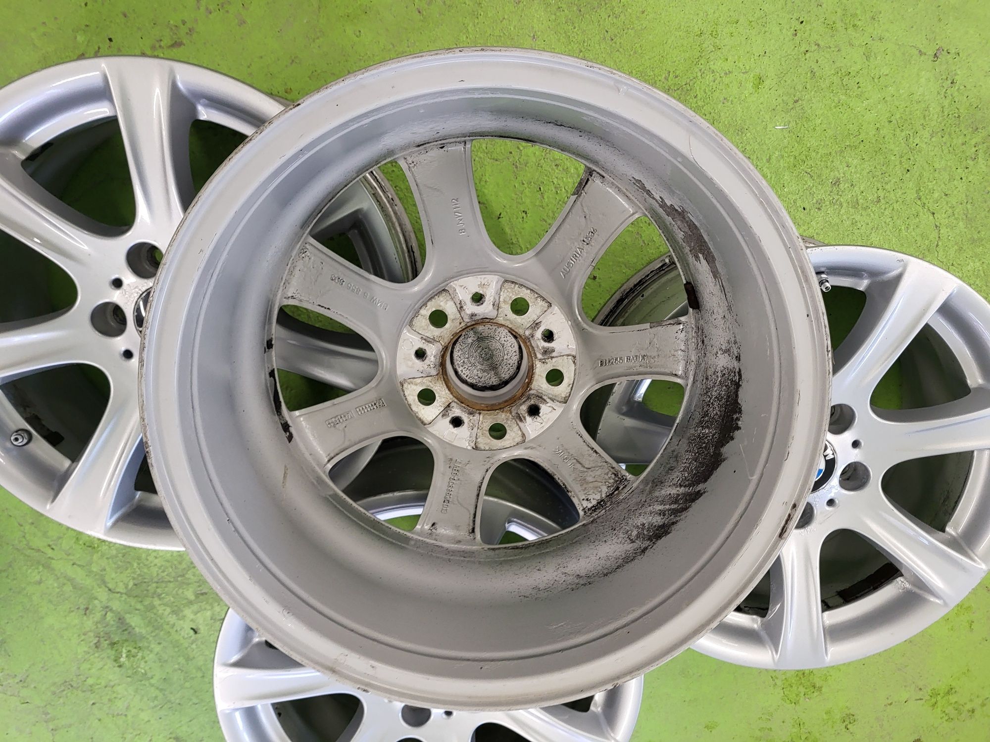 17 5x120 Bmw F30 E90 лети джанти 5х120 бмв