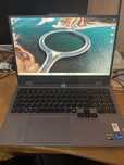 Laptop Gaming Lenovo LOQ 15IRX9, nou desigilat