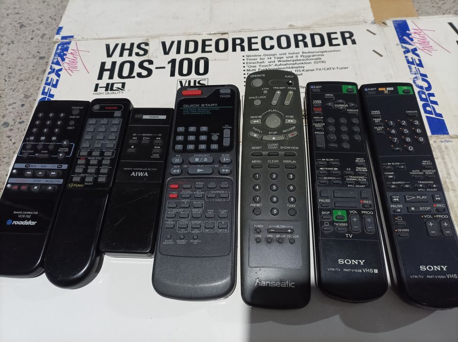 Видео магнитофон пульт управлени