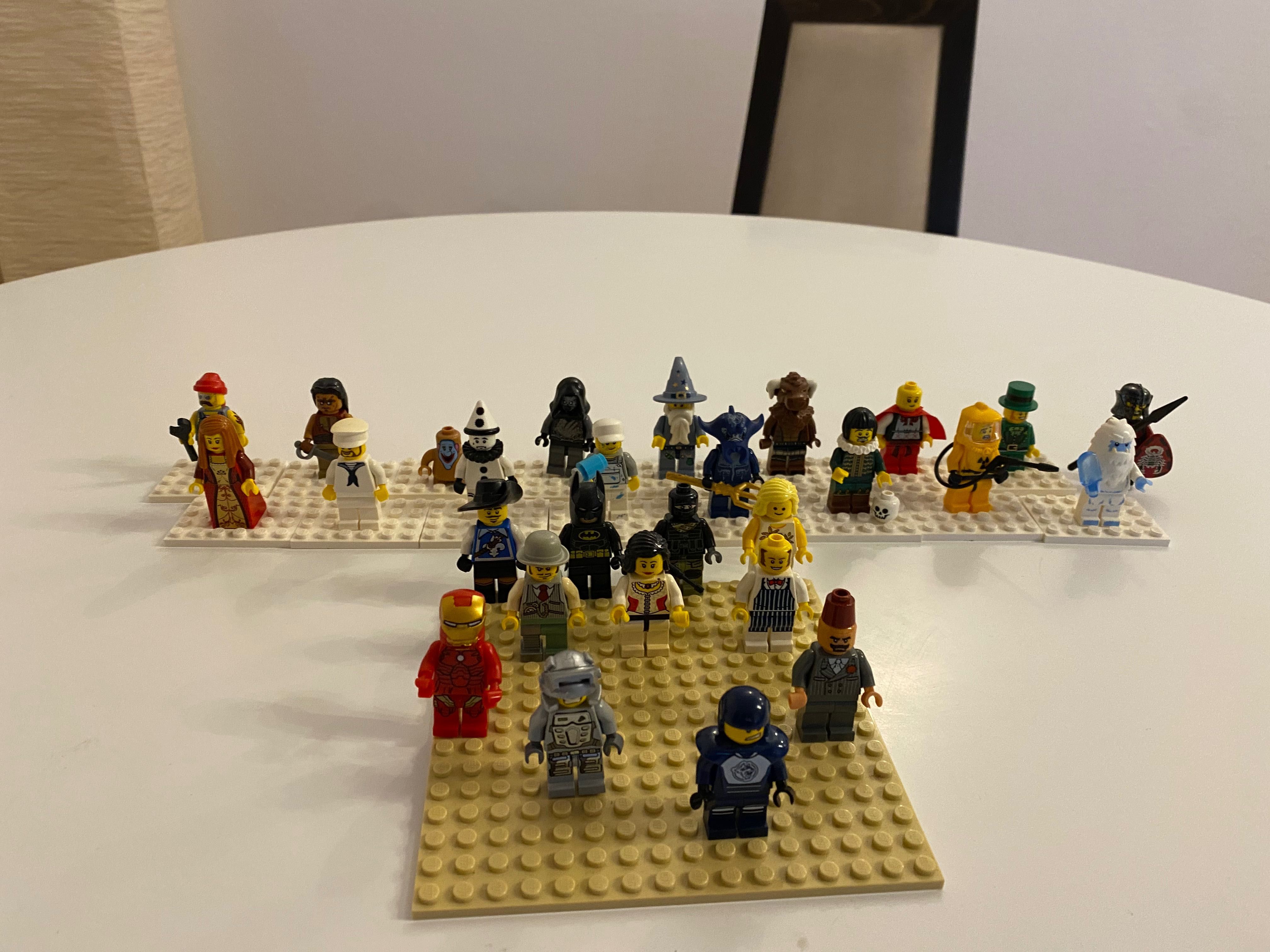 Set 28 figurine lego colectabile