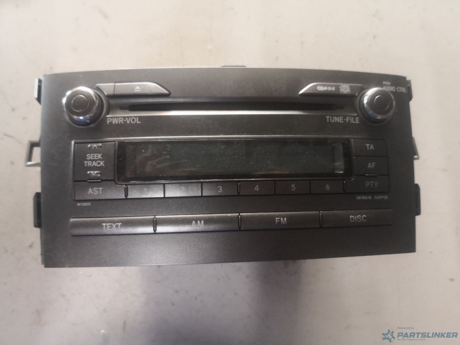 CD player auto TOYOTA AURIS (_E15_) [ 2006 - 2012 ] OEM 8612002520