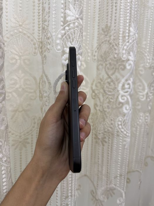 Iphone 16 pro max 94% yomks