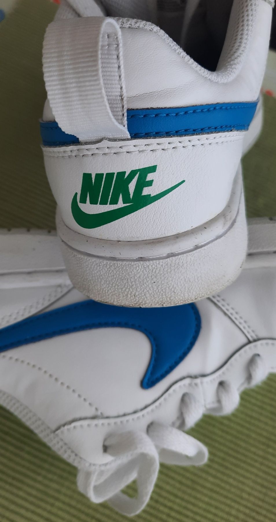 Nike Court Borough Low