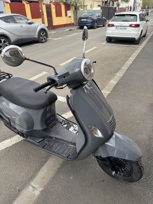 Inchiriez scuter cu permis si FARA PERMIS